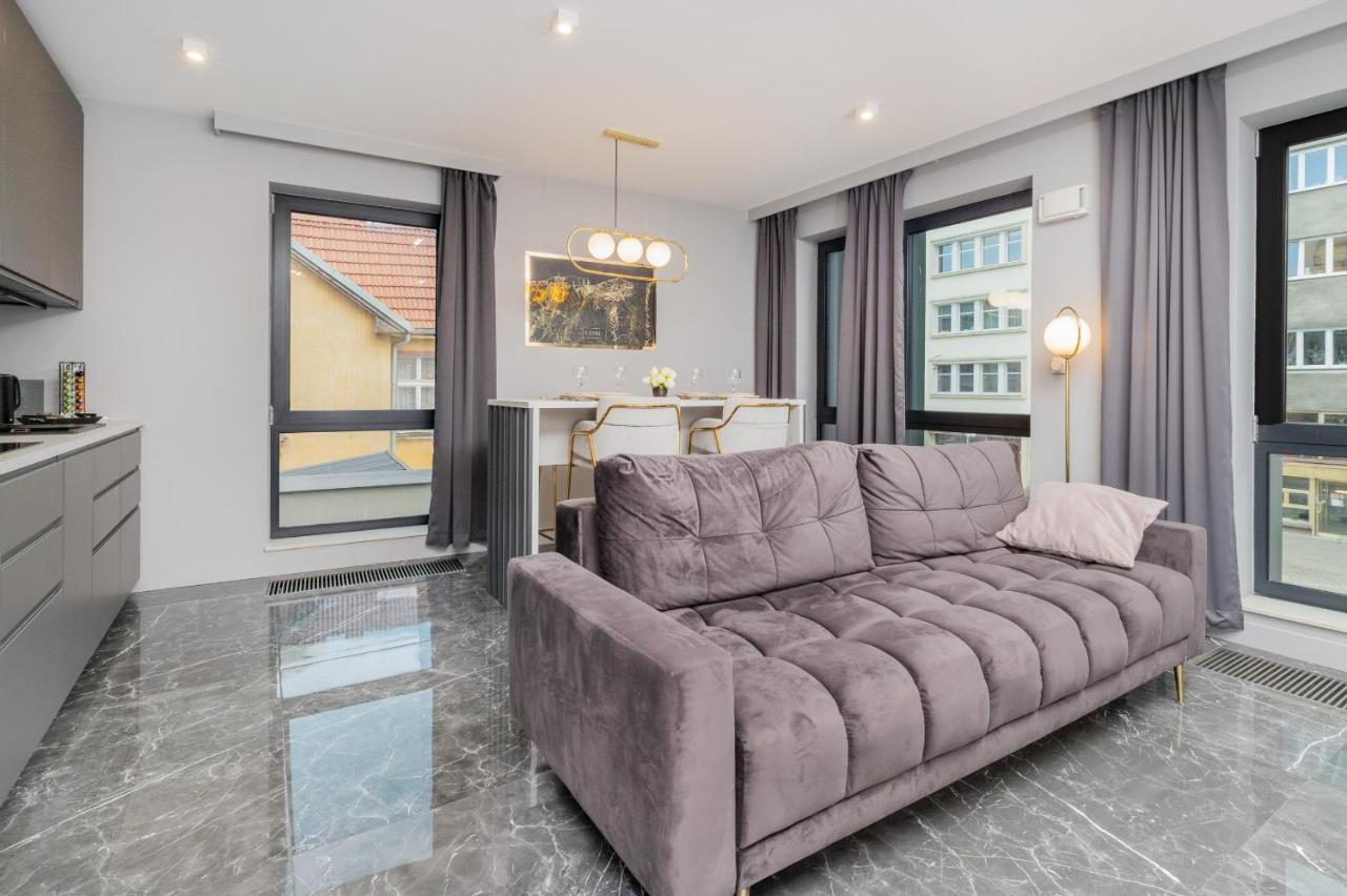 Luxurious Apartment With Two Bedrooms And Parking In Gdynia By Noclegi Renters Kültér fotó