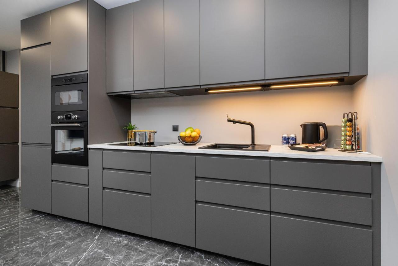 Luxurious Apartment With Two Bedrooms And Parking In Gdynia By Noclegi Renters Kültér fotó
