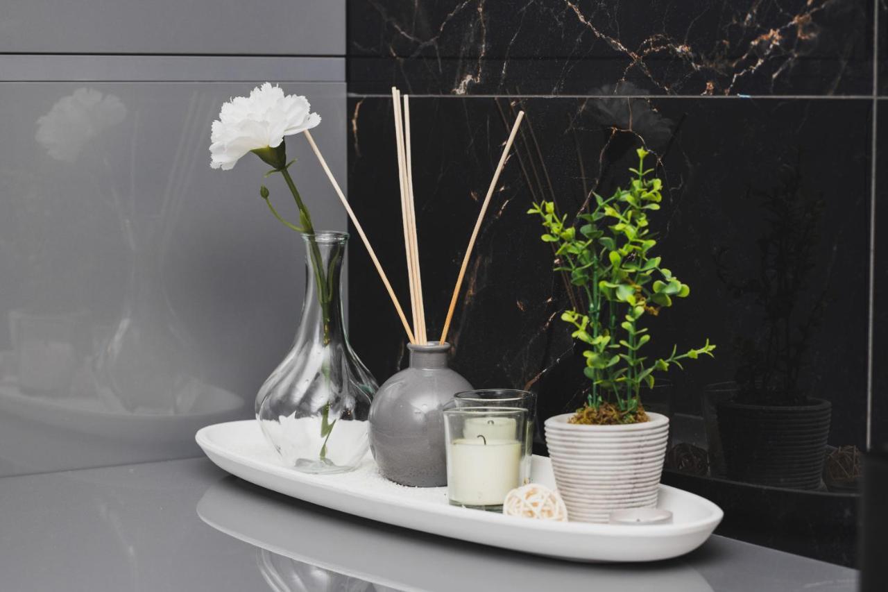 Luxurious Apartment With Two Bedrooms And Parking In Gdynia By Noclegi Renters Kültér fotó